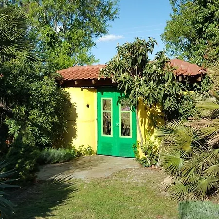 Villa Athonia